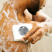 Load image into Gallery viewer, Lumin Deep Cleanse & Scrub Body Bar