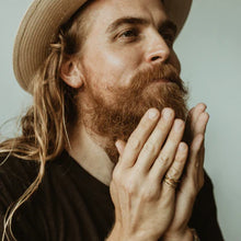 Load image into Gallery viewer, 18.21 Man Made Beard Balm Spiced Vanilla 56g