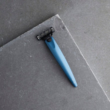 Load image into Gallery viewer, Bolin Webb R1-S Mach3 Razor