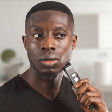 Load image into Gallery viewer, Wahl Beard & Stubble Trimmer