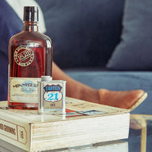 Load image into Gallery viewer, 18.21 Faux Book Gift Set Vol.3 - Man Made Wash 18oz &amp; Oil 2oz - Absolute Mahogany