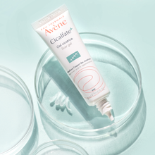 Load image into Gallery viewer, Avène Cicalfate+ Scar Gel 30ml - Anti-scarring Treatment