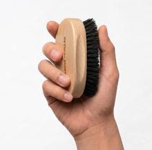 Load image into Gallery viewer, Above The Collar Fundamental 07 - Beard Brush