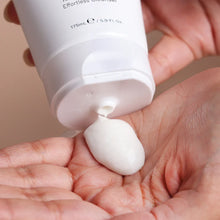 Load image into Gallery viewer, Medik8 Cream Cleanse 175ml
