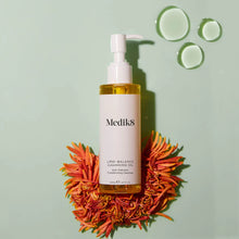 Load image into Gallery viewer, Medik8 Lipid-Balance Cleansing Oil 140ml