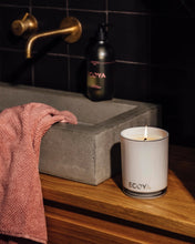 Load image into Gallery viewer, ECOYA Madison Candle 400g - Guava &amp; Lychee Sorbet