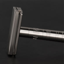 Load image into Gallery viewer, Henson Shaving Ti22 Medium DE Safety Razor Titanium