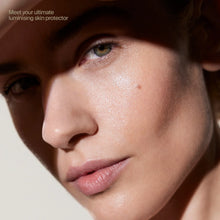 Load image into Gallery viewer, Hunter Lab Light Lotion Tinted SPF50 75ml