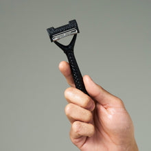 Load image into Gallery viewer, Leaf Shave Two Razor - Black