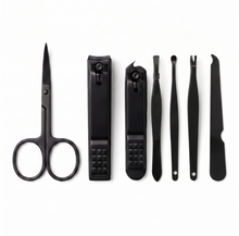 Load image into Gallery viewer, Above The Collar Fundamental 14 - Manicure Set