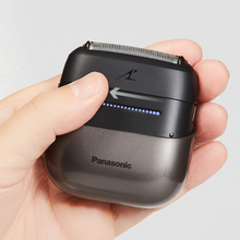 Load image into Gallery viewer, Panasonic 3-Blade Wet &amp; Dry Compact Electric Shaver - Black