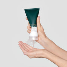 Load image into Gallery viewer, Philip Kingsley Density Thickening Shampoo 200ml