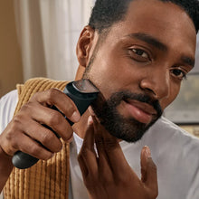 Load image into Gallery viewer, Philips Series 5000 Beard Trimmer