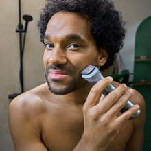 Load image into Gallery viewer, Philips All-in-One Trimmer Series 5000 10-in-1 MG5922/15