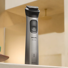 Load image into Gallery viewer, Philips All-in-One Trimmer Series 7000 13-in-1 MG7922/15