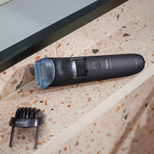 Load image into Gallery viewer, Philips Beard Trimmer Series 3000 BT3660/15