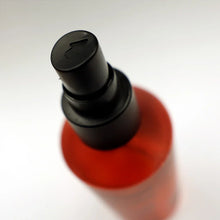 Load image into Gallery viewer, Uppercut Deluxe Clay Spray 150ml