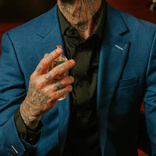 Load image into Gallery viewer, 18.21 Absolute Mahogany Spirits Perfume 100 ml