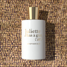 Load image into Gallery viewer, Juliette Has A Gun Another Oud Sample