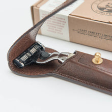 Load image into Gallery viewer, Captain Fawcett&#39;s Handcrafted Leather Case For Mach 3 Razor